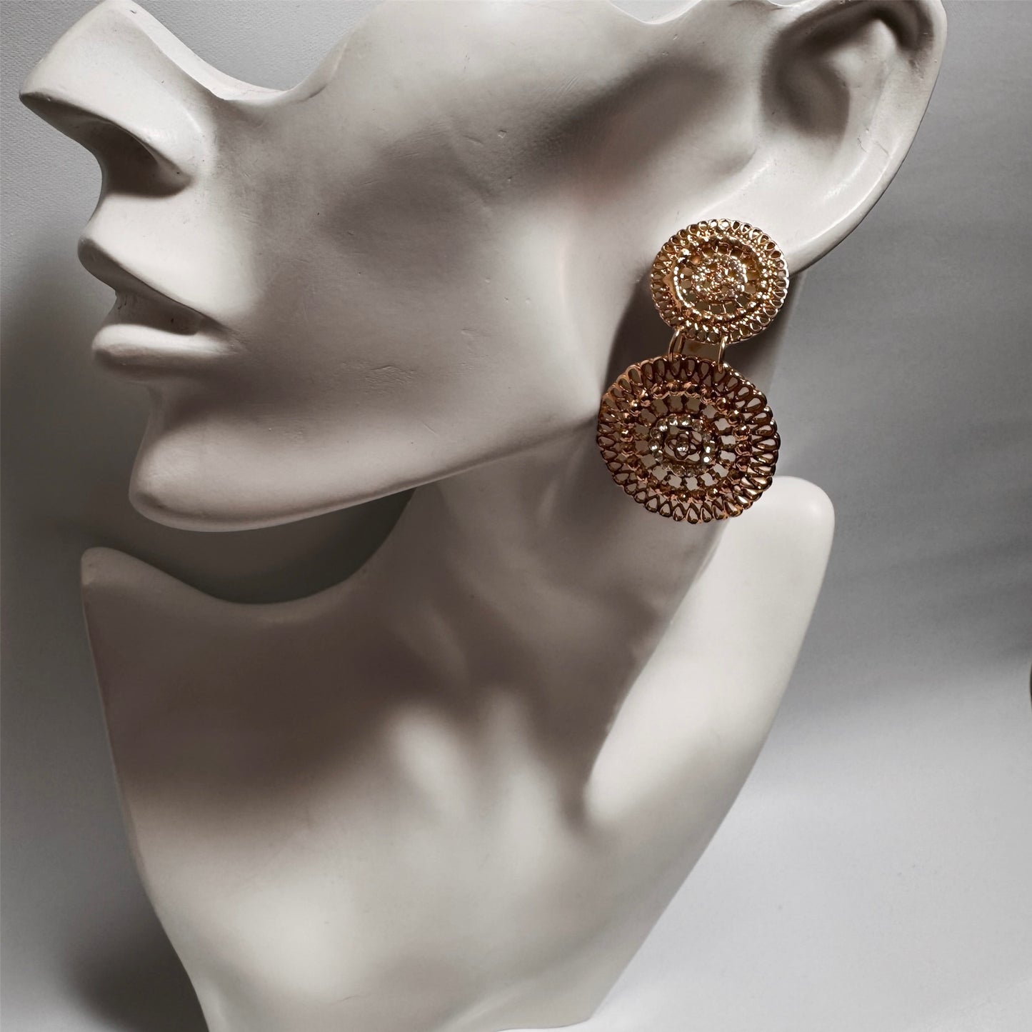 Hollow Round Earrings and Necklace Set