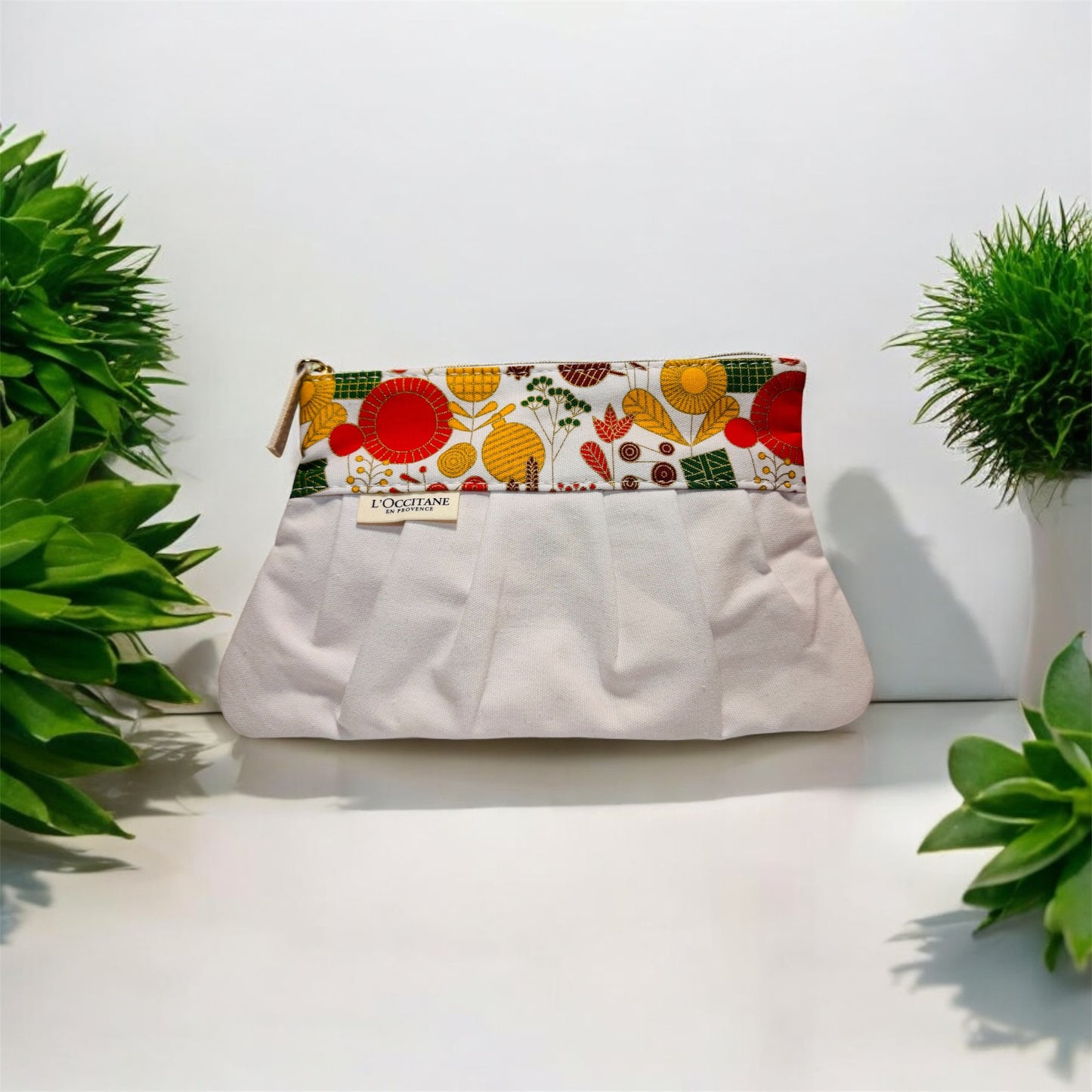 L'Occitane White Holiday Pouch