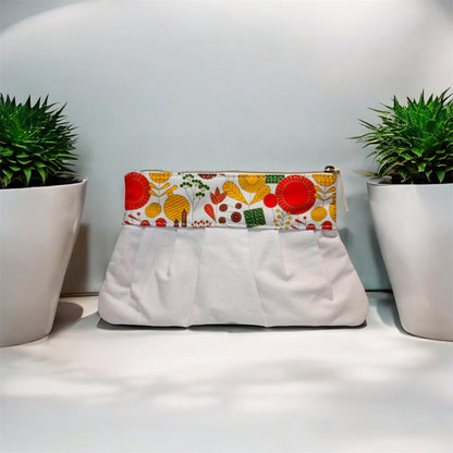 L'Occitane White Holiday Pouch