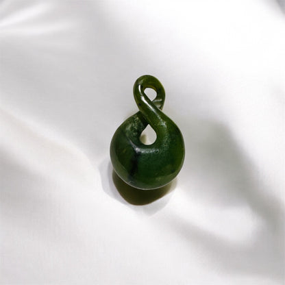New Zealand Greenstone Single Twist Pendant