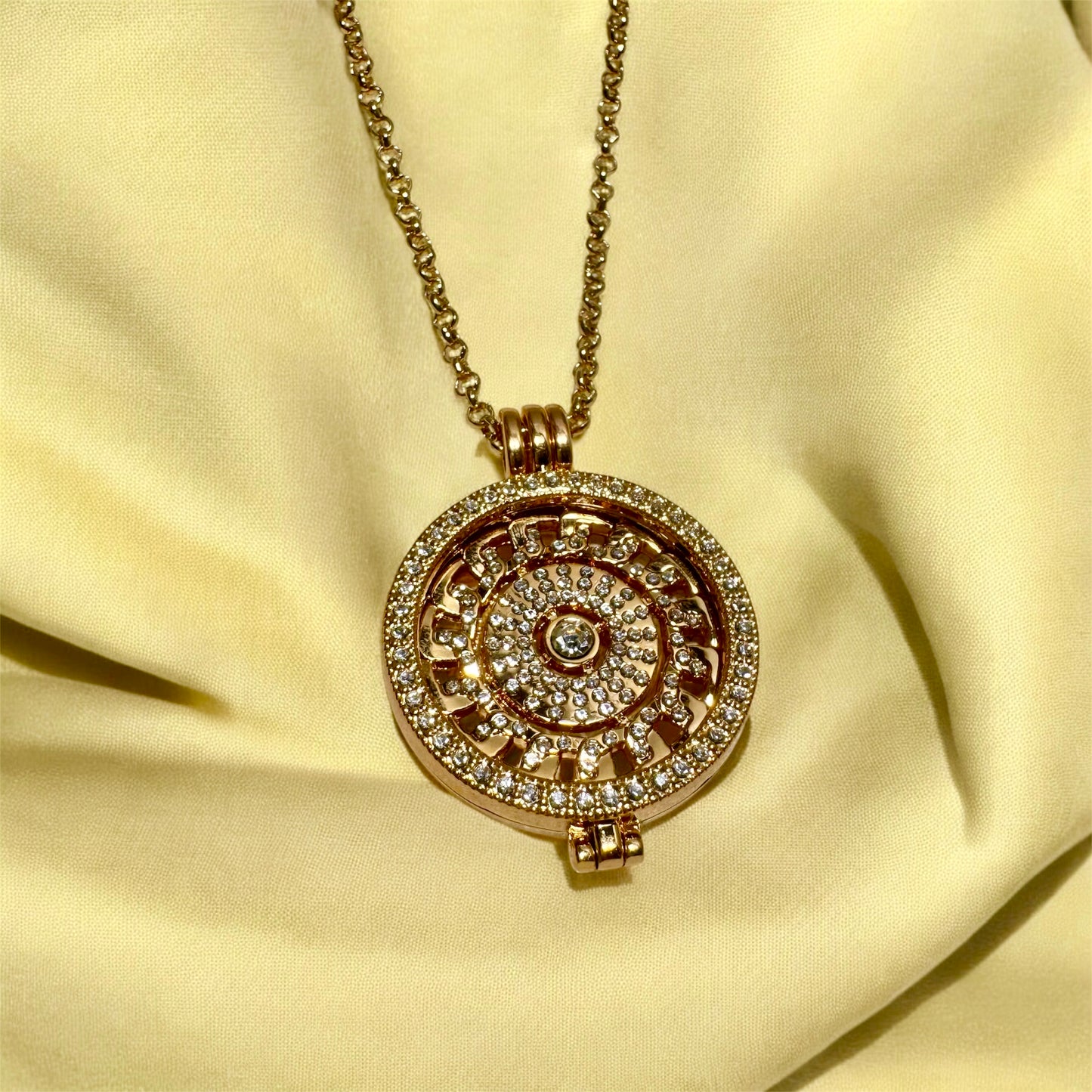 Interchangeable Coin Insert Necklace