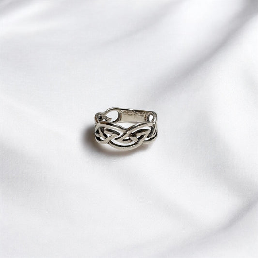S925 Sterling Silver Celtic Knot Band Ring